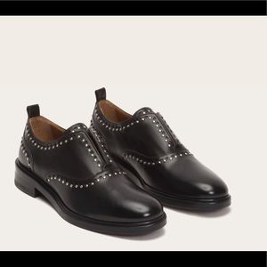Frye Annie stud Oxford size 8